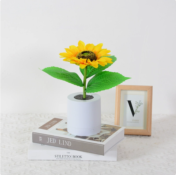 Sunflower LED Table Lamp