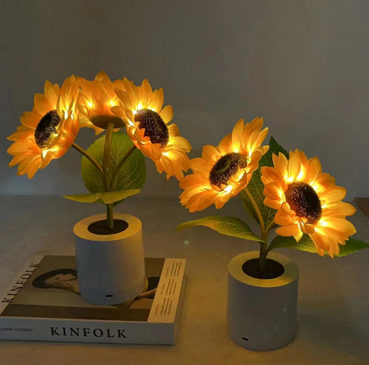 Sunflower LED Table Lamp