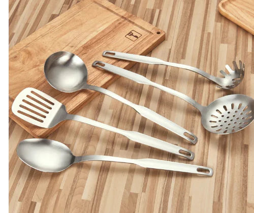 Konyhai szerszámok főzőlapátja és kanalkészlet